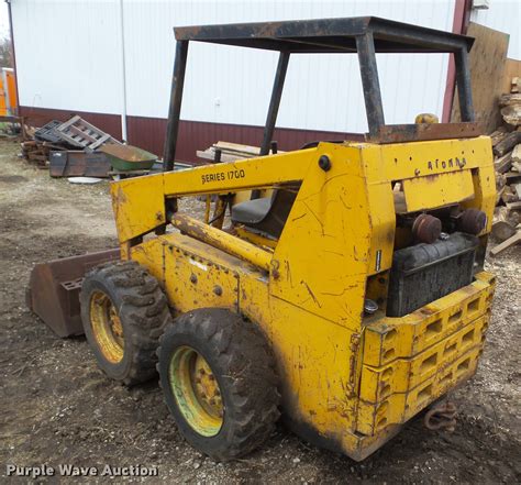 mustang 1700 skid steer specs|thomas 1700 specifications.